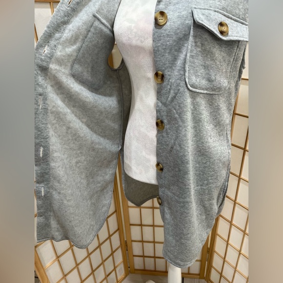 Shein flap pocket Vest Coat without belt 🐚 - Picture 8 of 12